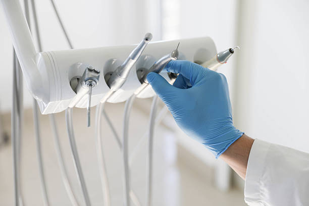 Professional Tooth Extraction technician working in New Market, VA
